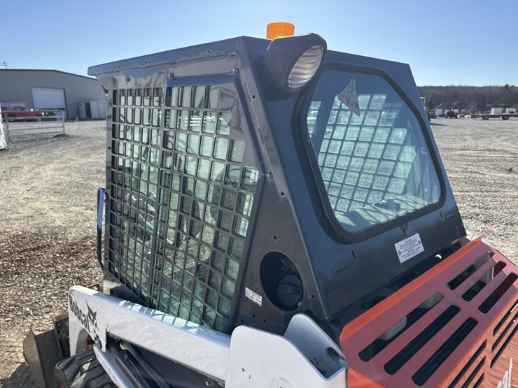 2015-bobcat-s70-image-20