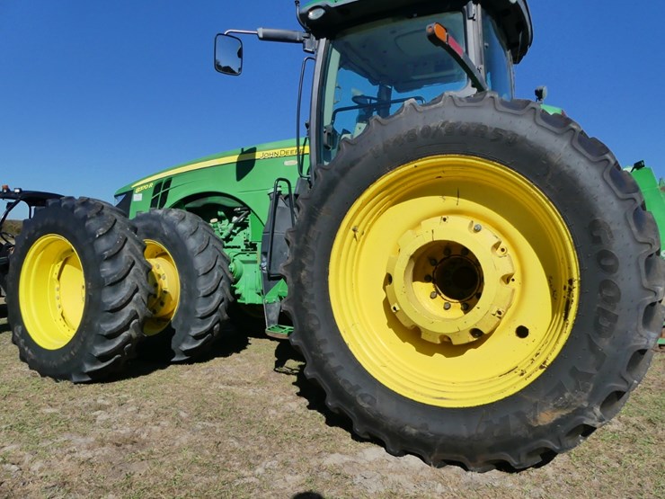 2015-john-deere-8370r-image-3