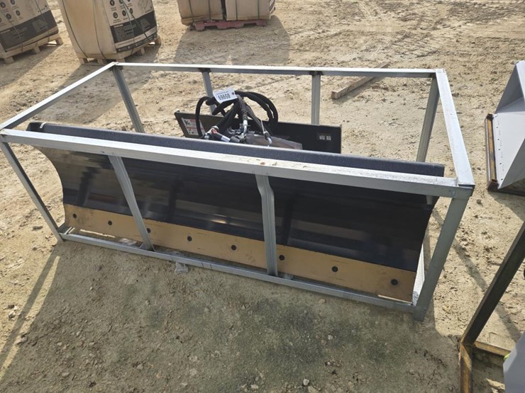 #5969-•-new-wolverine-skid-steer-6-way-dozer-blade-image-1