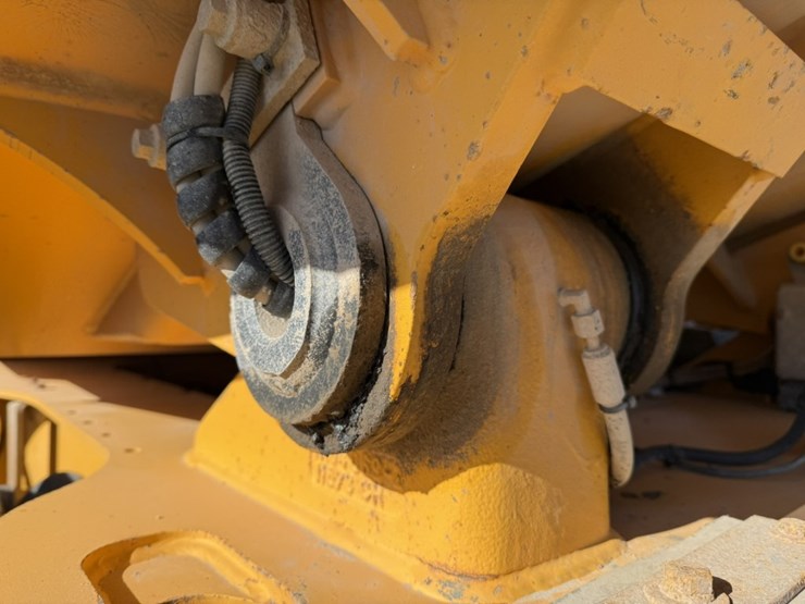 2020-volvo-a45g-image-39