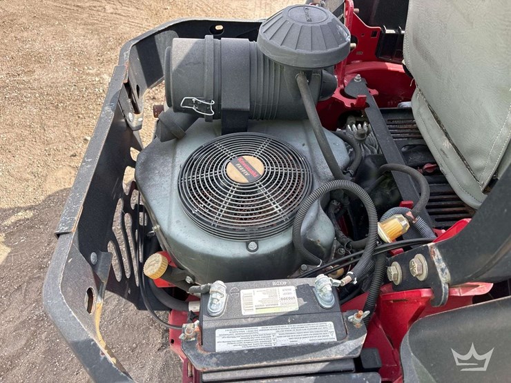 toro-zero-turn-lawn-mower-image-7