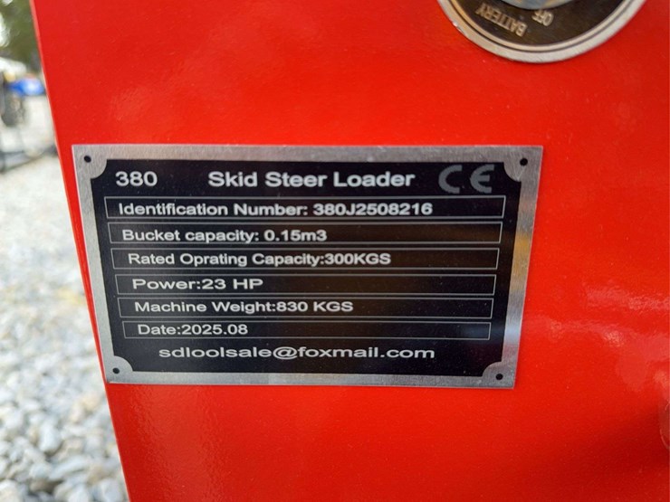 skid-steer-loader-image-8