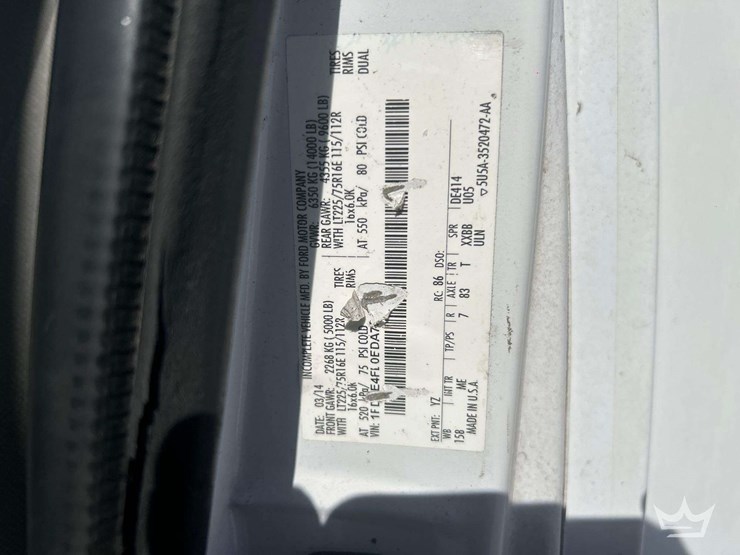 2014-ford-e-450-super-duty-shuttle-bus-image-4