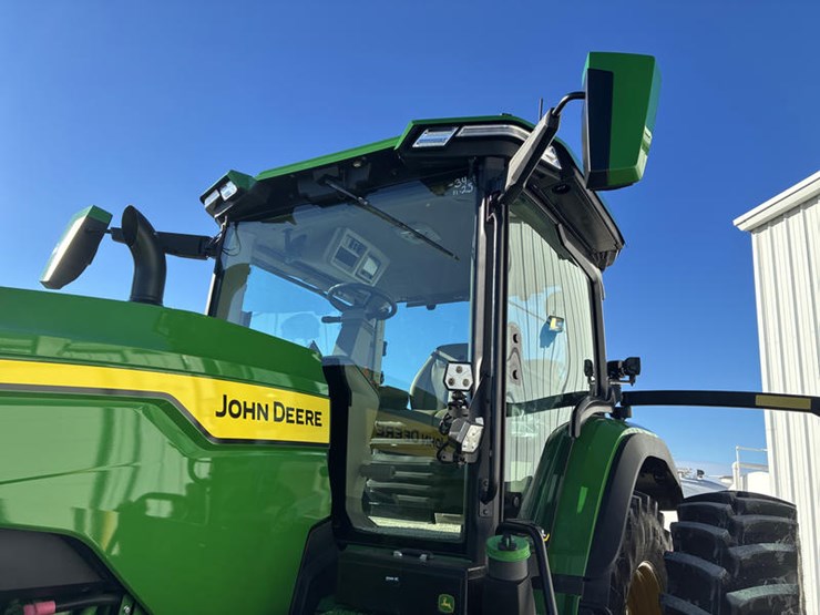 2024-john-deere-8r-410-image-37