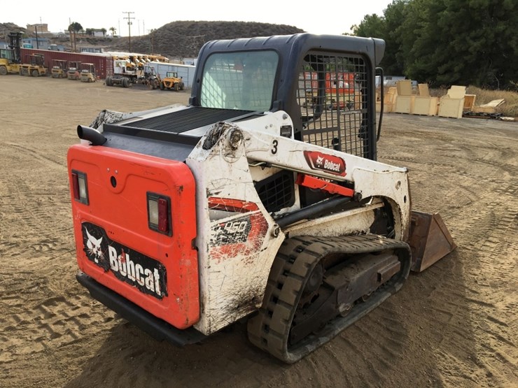 2023-bobcat-t450-image-3