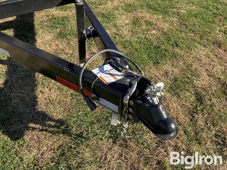 2017-j&m-lc290-two-hopper-t/a-seed-tender-image-9