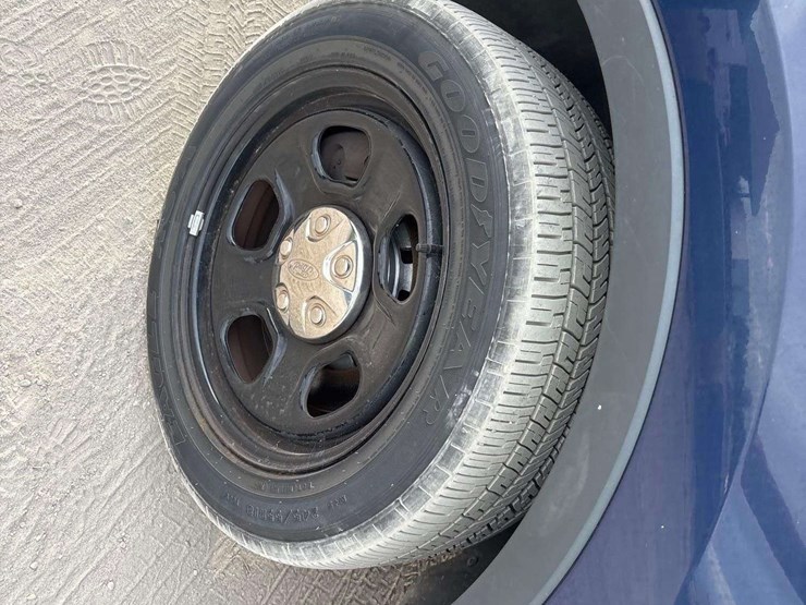 2018-ford-explorer-image-21