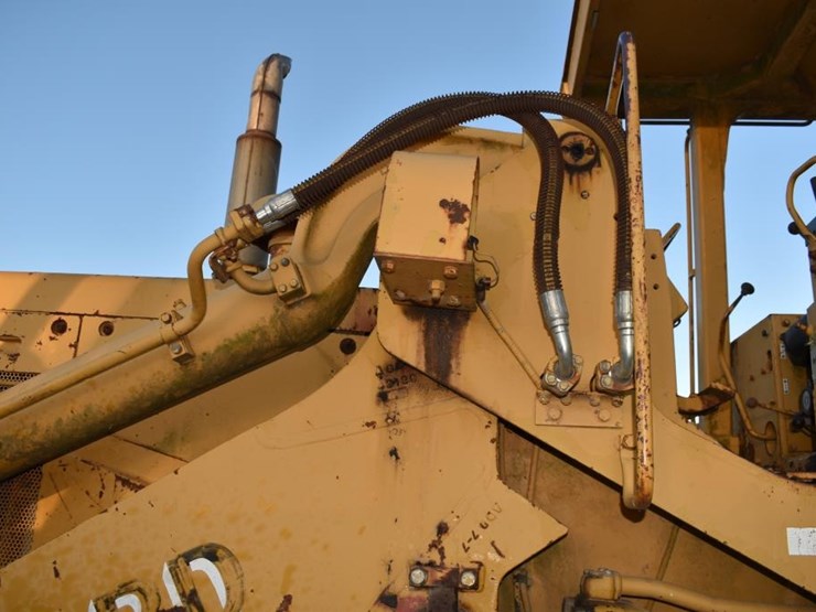 komatsu-d75-image-13