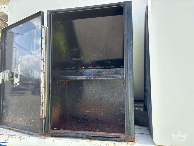 2009-international-7400-image-37