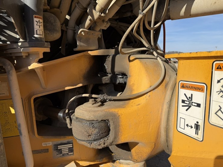 2020-volvo-a45g-image-18