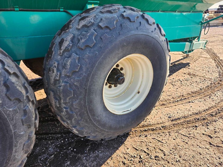 2013-gea-houle-7300-manure-tanker-image-22