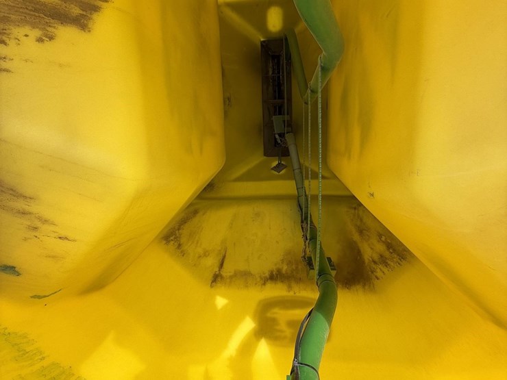 2007-john-deere-1895-image-21