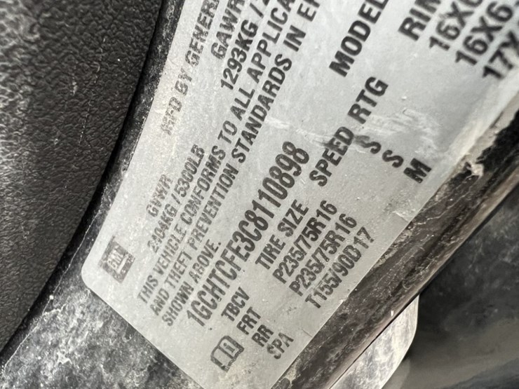 2012-chevrolet-colorado-lt-image-10