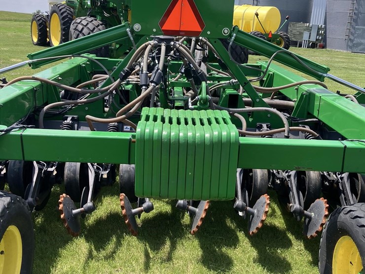 john-deere-1890-image-6