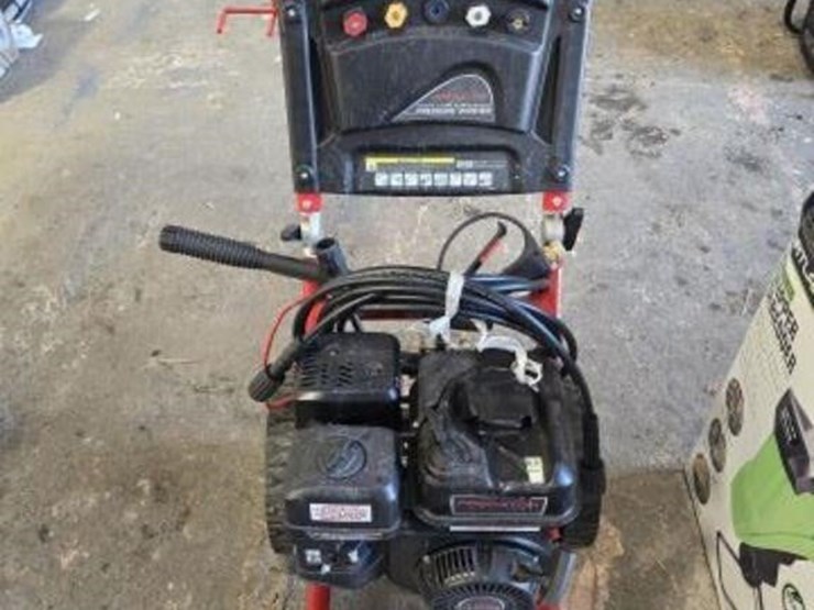 predator-2650-psi-pressure-washer-image-1
