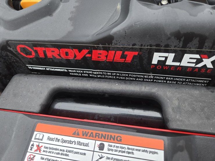 #5931-•-troy-built-flex-pressure-washer-image-3