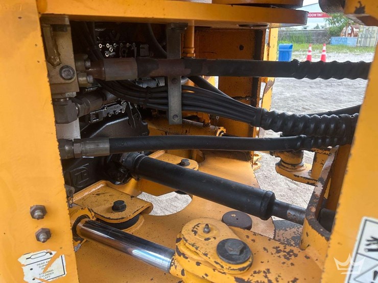 2006-hyundai-hl740-7-image-9