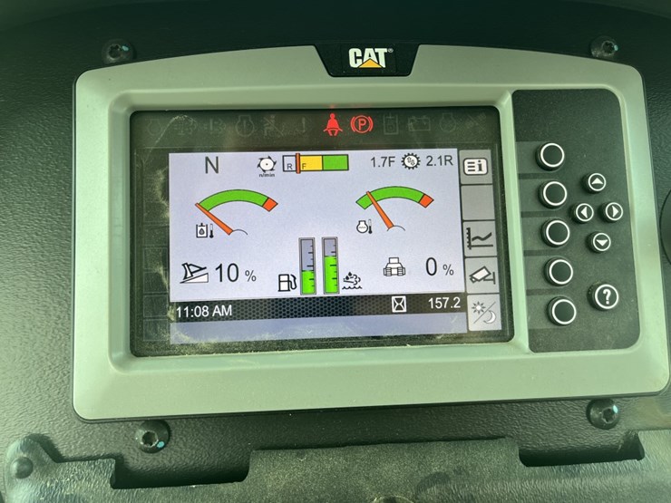 2021-caterpillar-d3k2-xl-image-17