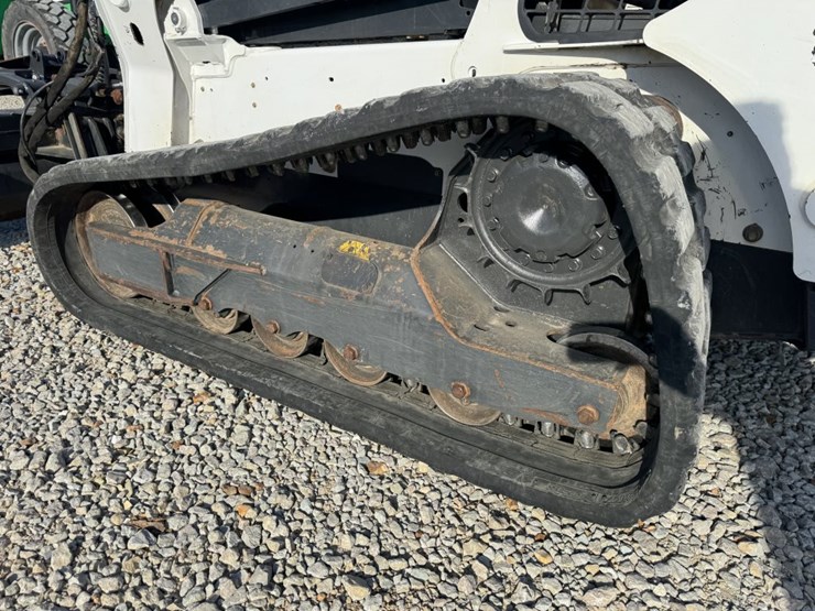 2019-bobcat-t650-image-6