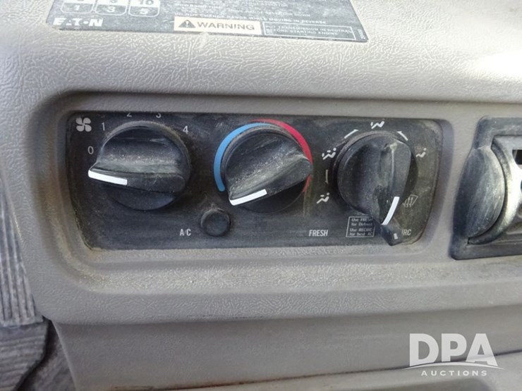 2004-mack-vision-dry-tender-truck-(pz14165,-unit-17539)-image-103