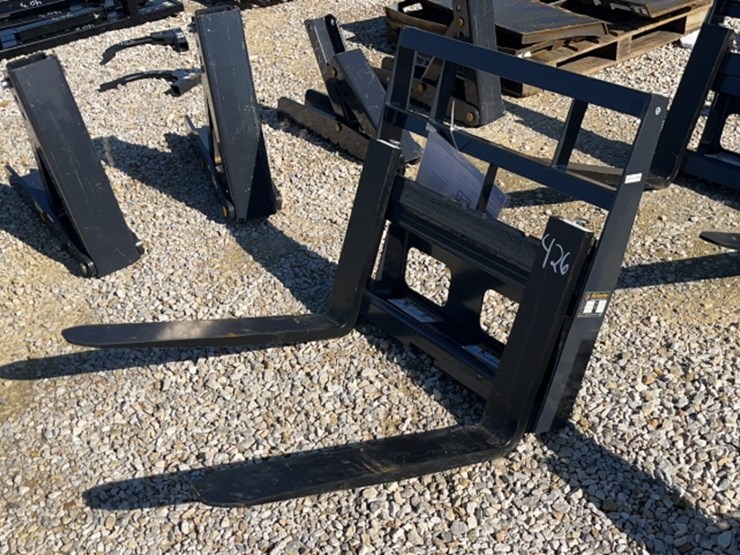 wolverine-mini-skid-steer-forks-image-1