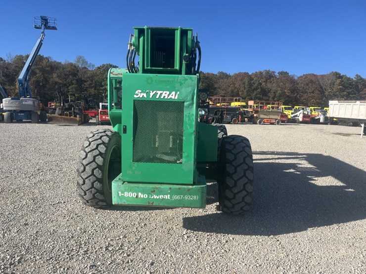 2014-sky-trak-10042-image-5