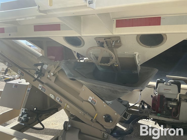 unverferth-seed-pro-410-4-box-seed-tender-image-20