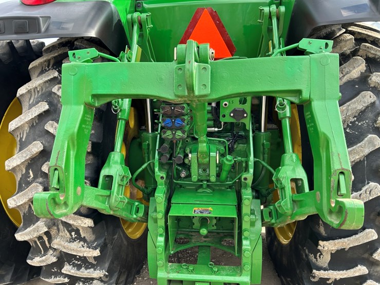 2014-john-deere-8270r-image-70