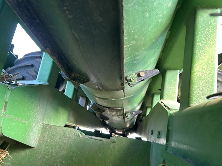 2010-parker-1348-image-47