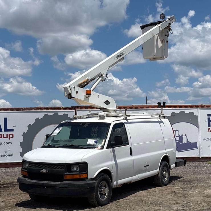 2006 CHEVROLET EXPRESS 3500