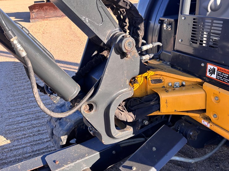 2021-deere-50g-image-5