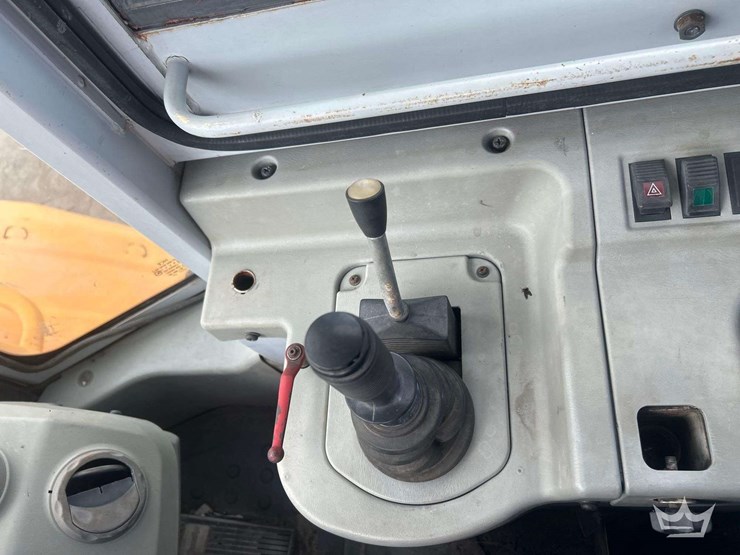 2006-hyundai-hl740-7-image-18