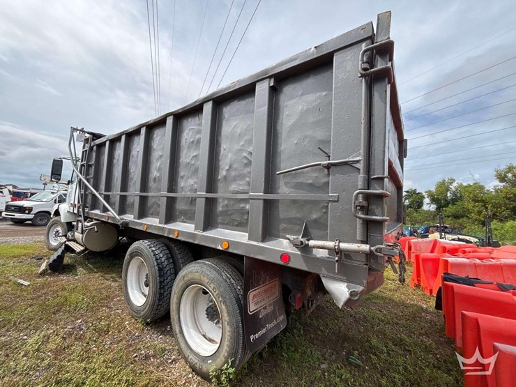 1998-volvo-vn-image-20