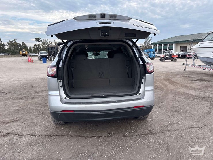 2015-chevrolet-traverse-image-19