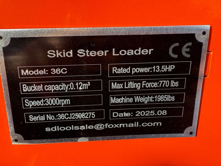skid-steer-loader-image-7