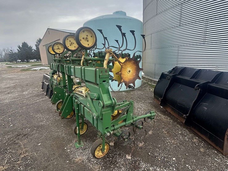 john-deere-85-image-3