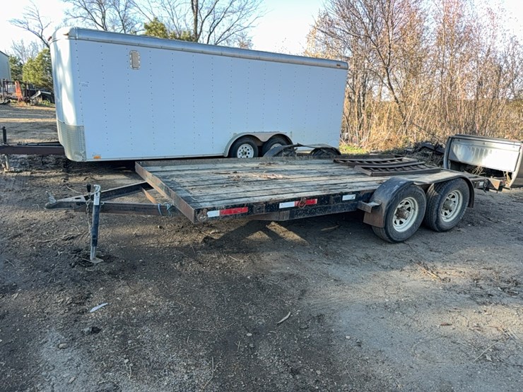 81”x-16'-tandem-axle-trailer-w/-pocket-slide-ramps-(bent),-2”-ball-image-1