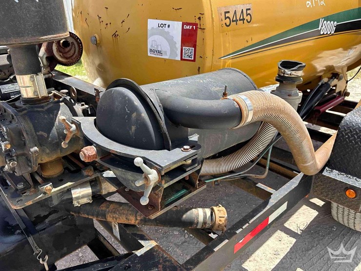 2013-vermeer-v800g-t/a-towable-vacuum-trailer-image-7