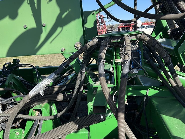 john-deere-1890-image-68