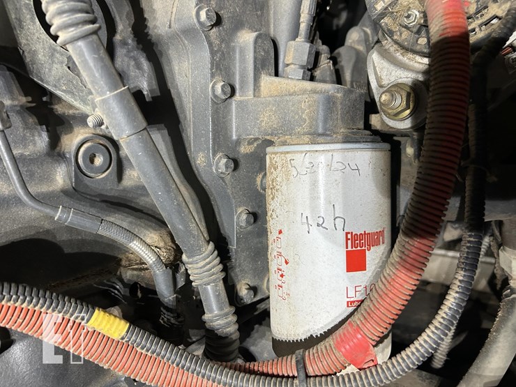 2018-case-ih-wd2504-image-29