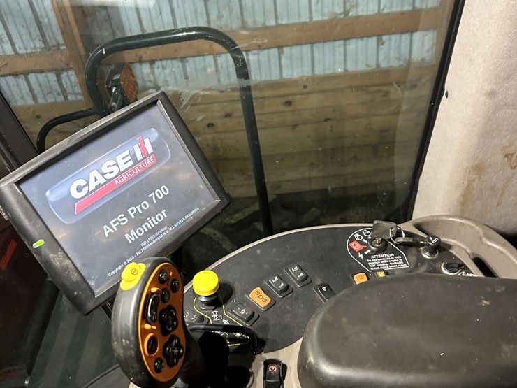 2018-case-ih-wd2504-image-21