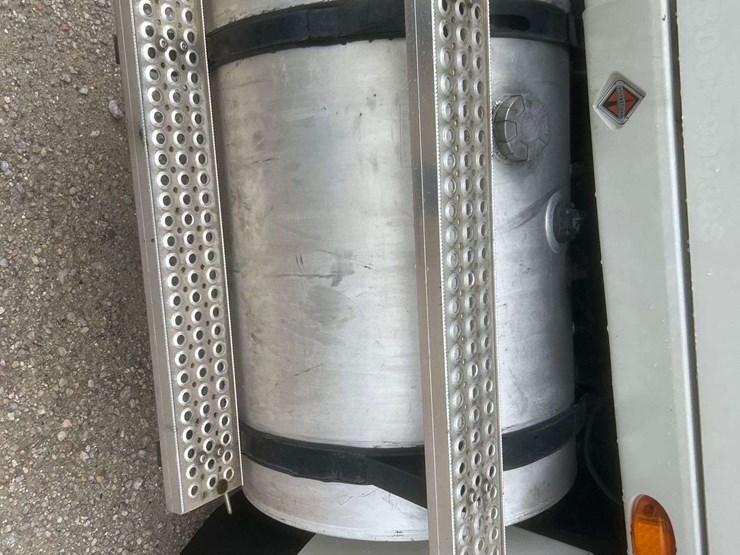 2012-international-prostar-image-24