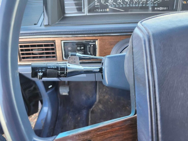 1985-oldsmobile-ninety-eight-regency-image-84