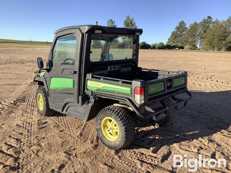 2023-john-deere-gator-image-7