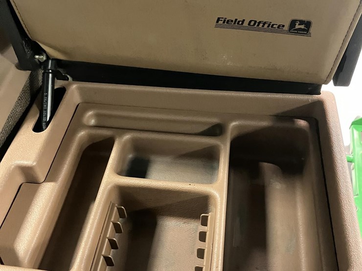 1998-john-deere-9300-image-42