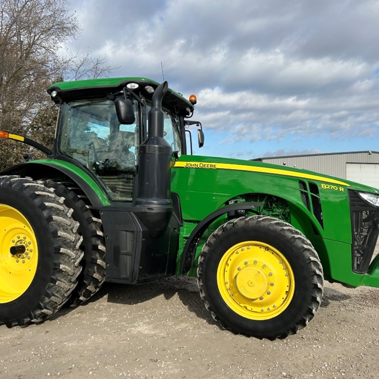 2014 JOHN DEERE 8270R