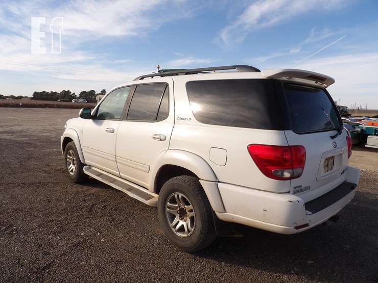 2005-toyota-sequoia-limited-image-4