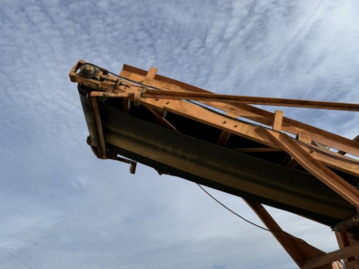 cedarapids-5x16-image-9