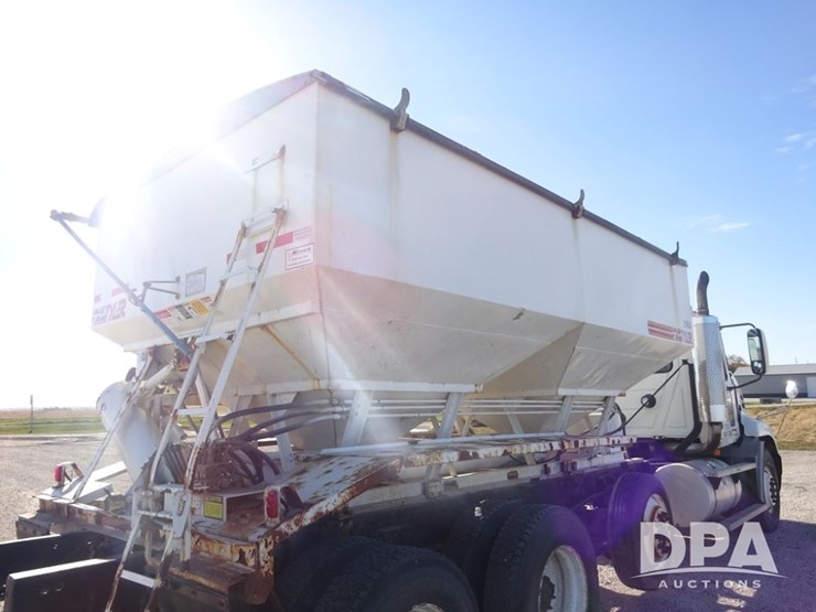 2004-mack-vision-dry-tender-truck-(pz14165,-unit-17539)-image-74