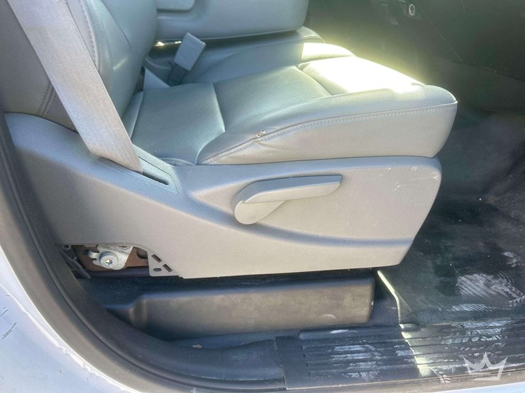 2015-chevrolet-silverado-2500-image-29